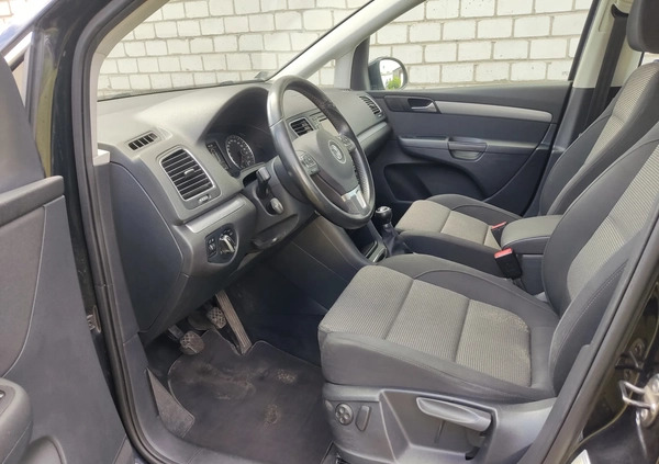 Volkswagen Sharan cena 29600 przebieg: 310000, rok produkcji 2011 z Milicz małe 211